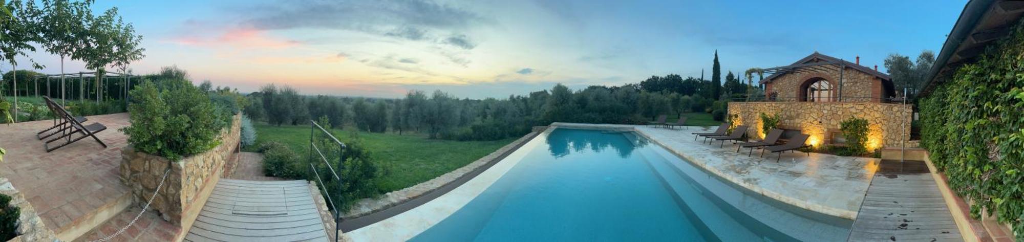 Podere Le Mezzelune บิบโบนา ภายนอก รูปภาพ