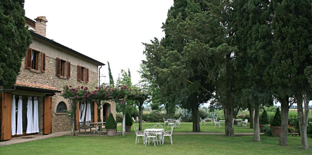 Podere Le Mezzelune บิบโบนา ภายนอก รูปภาพ